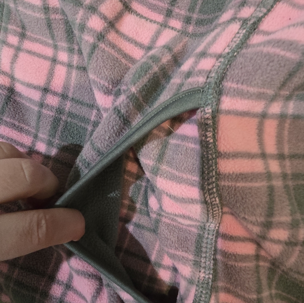 Plaid Pink and Gray Women's Jacket Fleece Warm Soft Mock Neck L XL - Picture 8 of 9